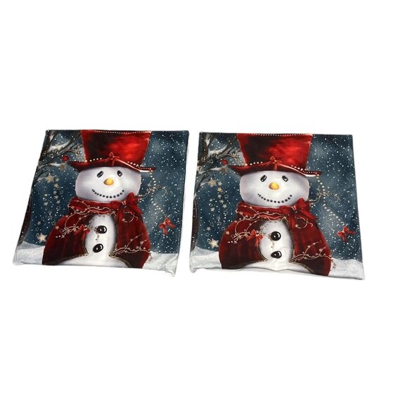 2 Cushion Covers Beautiful Snowmen Red Hat and Scarf 17" x 17" NO Pillows - Picture 4 of 9